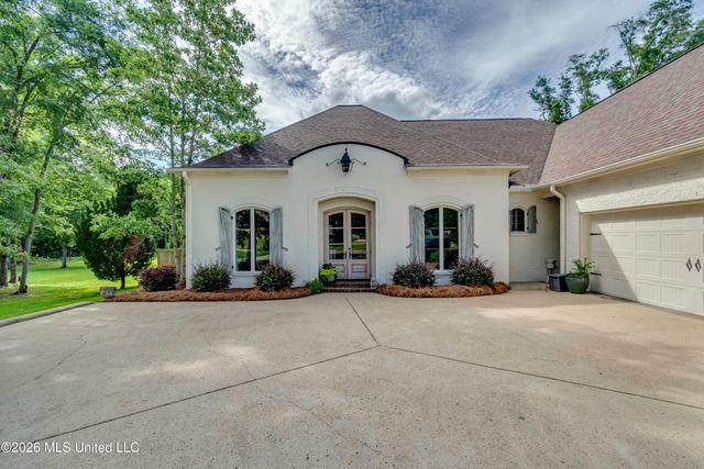 110 Meadow Park Drive, Canton, MS 39046