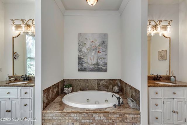 110 Meadow Park Drive, Canton, MS 39046