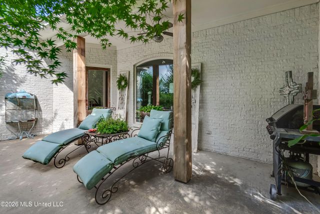 110 Meadow Park Drive, Canton, MS 39046