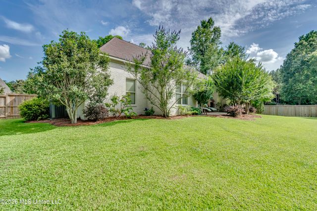 110 Meadow Park Drive, Canton, MS 39046