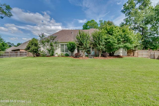 110 Meadow Park Drive, Canton, MS 39046