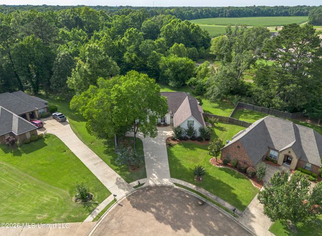 110 Meadow Park Drive, Canton, MS 39046