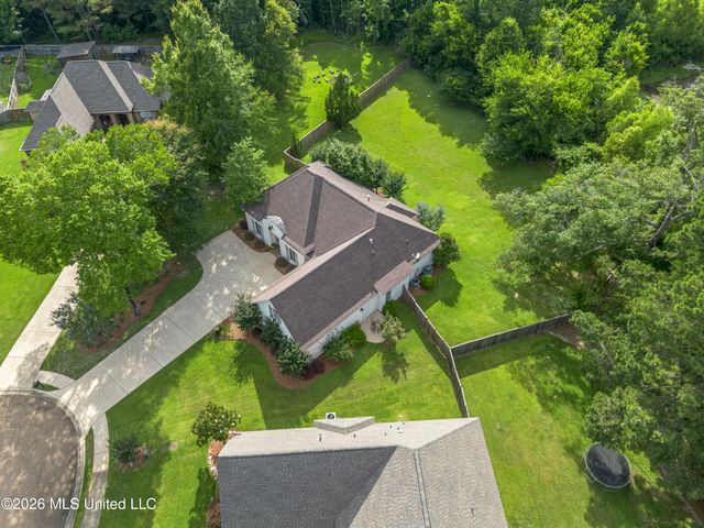 110 Meadow Park Drive, Canton, MS 39046
