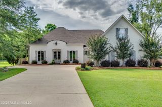 110 Meadow Park Drive, Canton, MS 39046