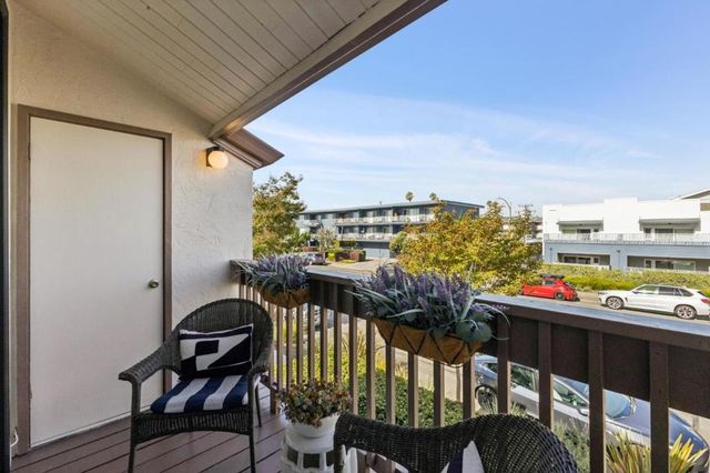 2101 Shoreline Drive 228, Alameda, CA 94501