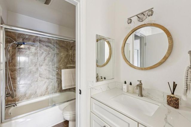 2101 Shoreline Drive 228, Alameda, CA 94501