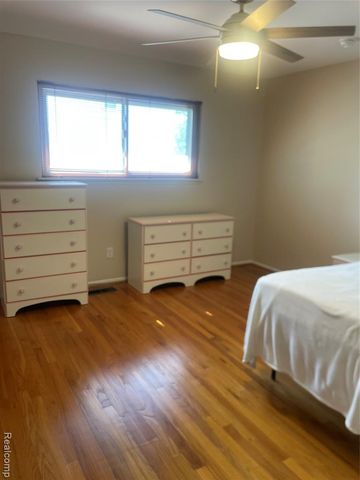 20961 Concord Street, Southfield, MI 48076