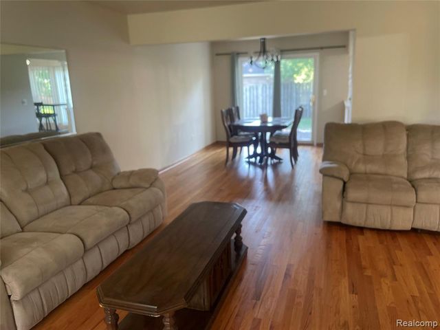 20961 Concord Street, Southfield, MI 48076