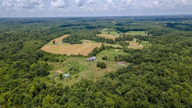 541 Rosemont Road, Irvine, KY 40336