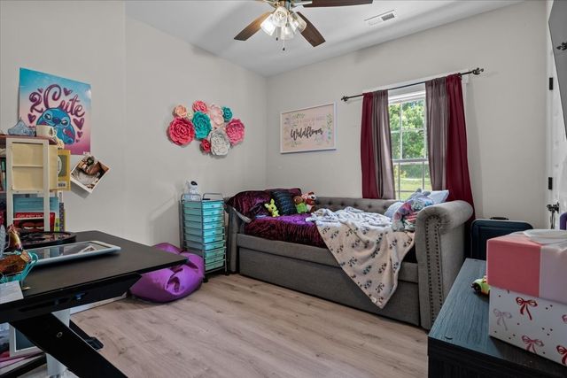 180 Alonzo Pl, Cunningham, TN 37052