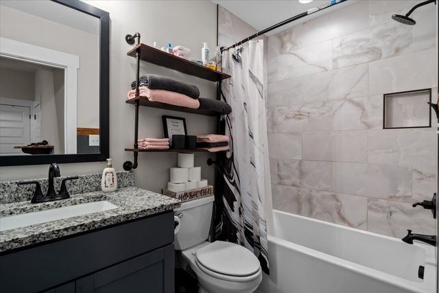 180 Alonzo Pl, Cunningham, TN 37052