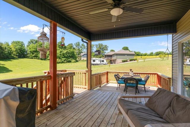 180 Alonzo Pl, Cunningham, TN 37052