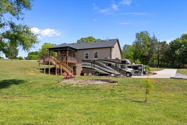 180 Alonzo Pl, Cunningham, TN 37052