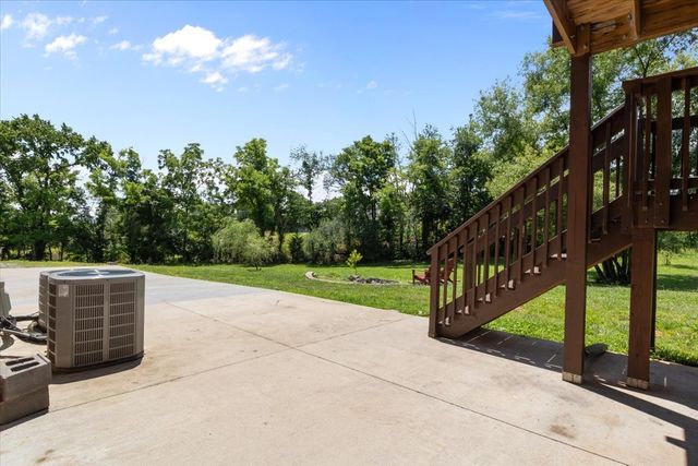 180 Alonzo Pl, Cunningham, TN 37052