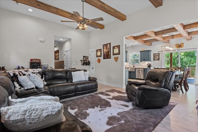 180 Alonzo Pl, Cunningham, TN 37052