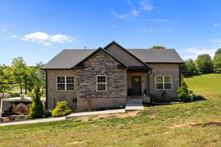 180 Alonzo Pl, Cunningham, TN 37052