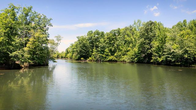 1088 Lower River Road, Decatur, TN 37322