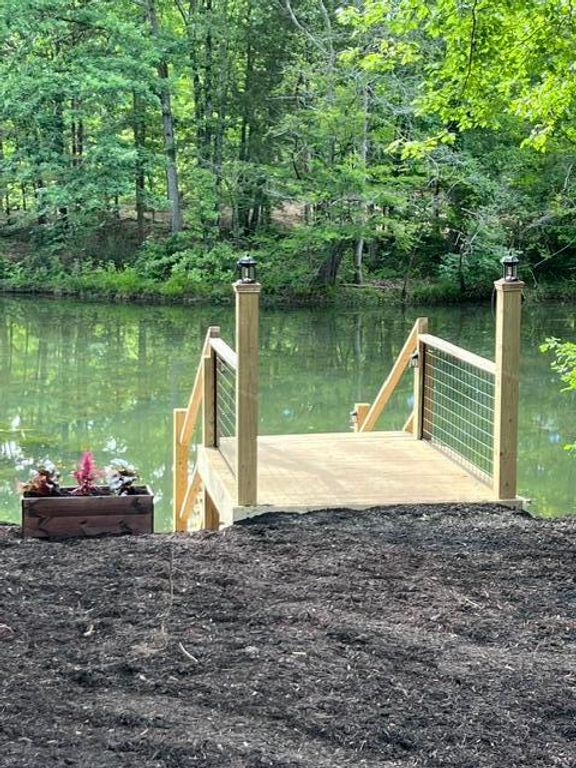 1088 Lower River Road, Decatur, TN 37322