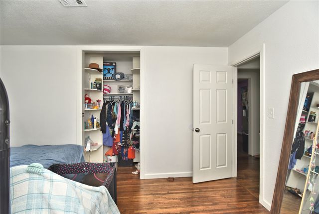 3216 E Oklahoma Place, Tulsa, OK 74110
