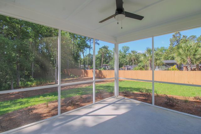 3633 Happyland Boulevard, Mount Pleasant, SC 29466