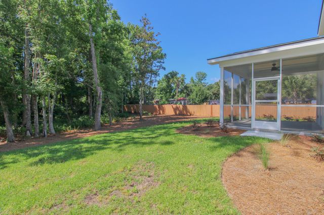3633 Happyland Boulevard, Mount Pleasant, SC 29466