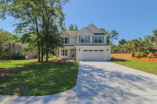 3633 Happyland Boulevard, Mount Pleasant, SC 29466