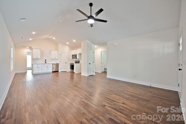 1209 Rogers Lake Road, Kannapolis, NC 28081