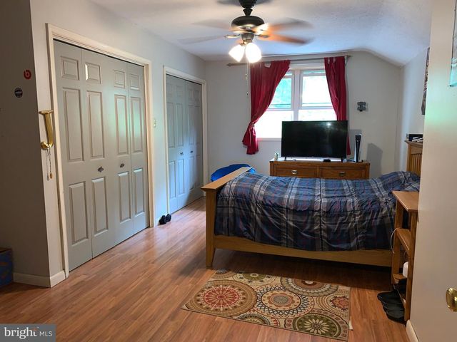 3205 ELY CT, Bushkill, PA 18324