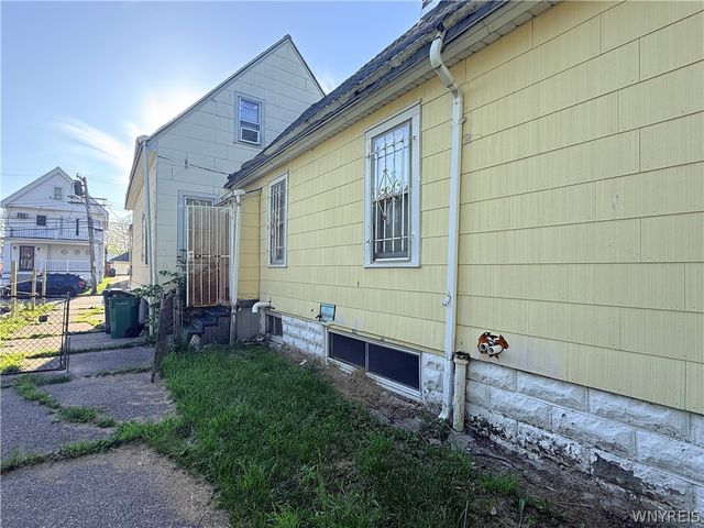 327 Herman Street, Buffalo, NY 14211