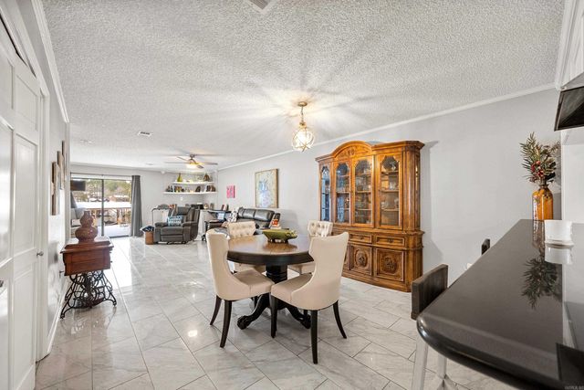 1412 Airport Rd Apt B15, Hot Springs, AR 71913