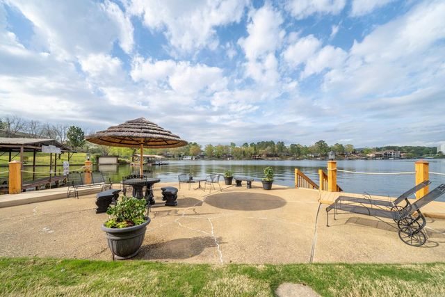 1412 Airport Rd Apt B15, Hot Springs, AR 71913