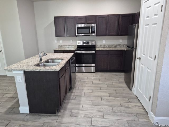 13219 Reid Meadows, Live Oak, TX 78233