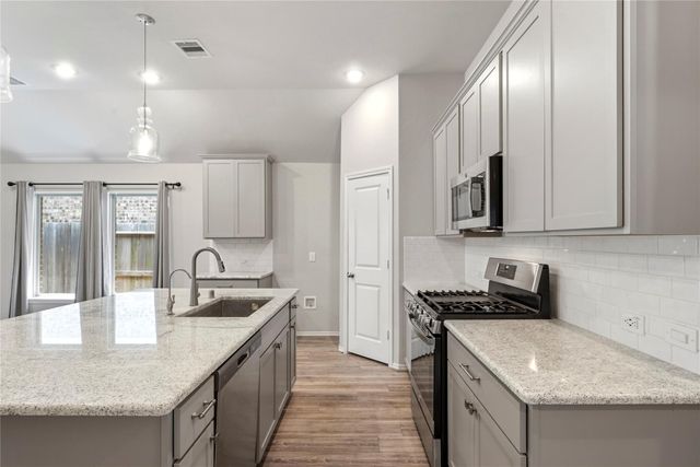 10818 Cassiopeia Creek Circle, Richmond, TX 77406