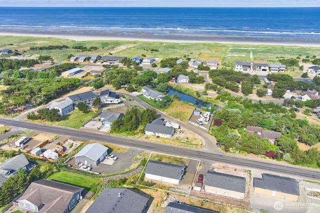 31810 I Street, Ocean Park, WA 98640