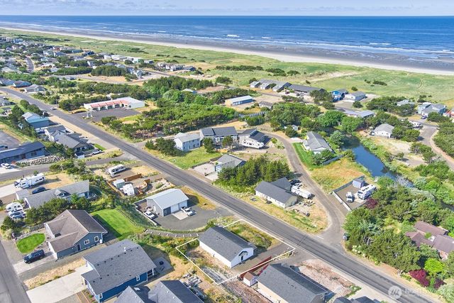 31810 I Street, Ocean Park, WA 98640