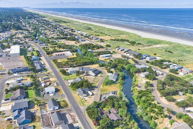 31810 I Street, Ocean Park, WA 98640