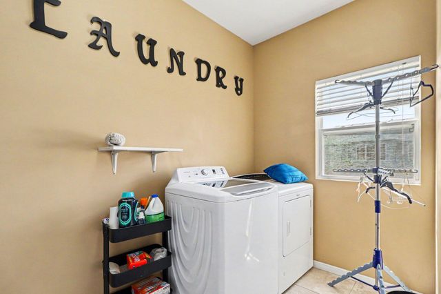 11442 Maryland Drive, Crown Point, IN 46307