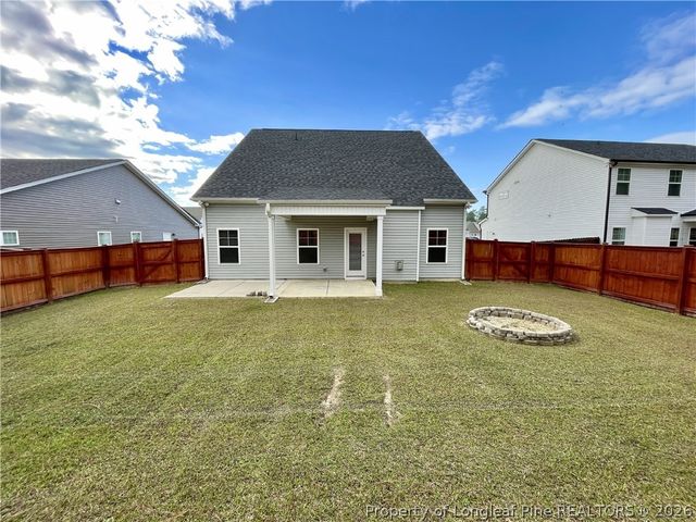 155 Cromwell Court, Raeford, NC 28376