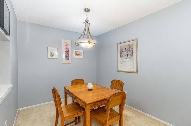 7520 Cahill Road 203A, Edina, MN 55439
