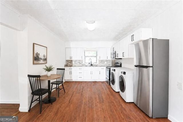 2203 Second Avenue, Decatur, GA 30032