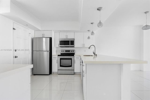 3703 NE 166th Street 808, North Miami Beach, FL 33160