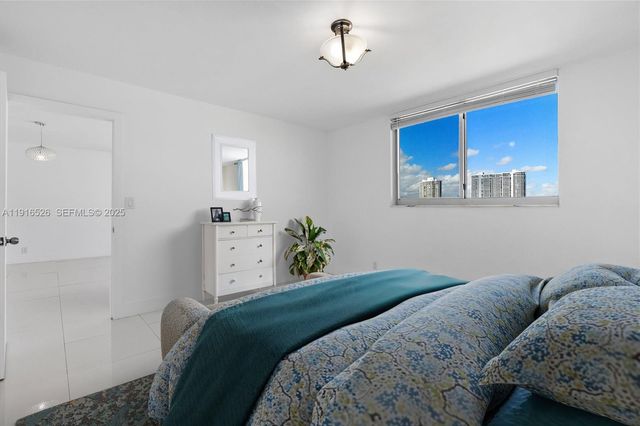 3703 NE 166th Street 808, North Miami Beach, FL 33160
