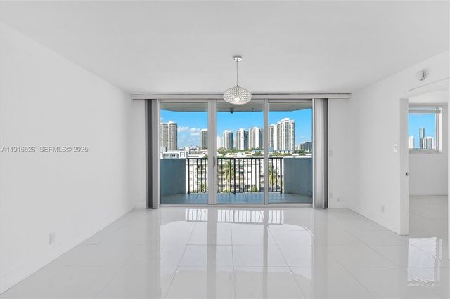 3703 NE 166th Street 808, North Miami Beach, FL 33160