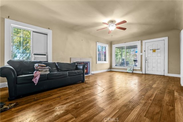 4 La Venezia Court, Altadena, CA 91001