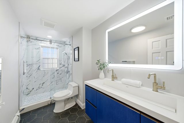 8 Phinney Rd, Lexington, MA 02421