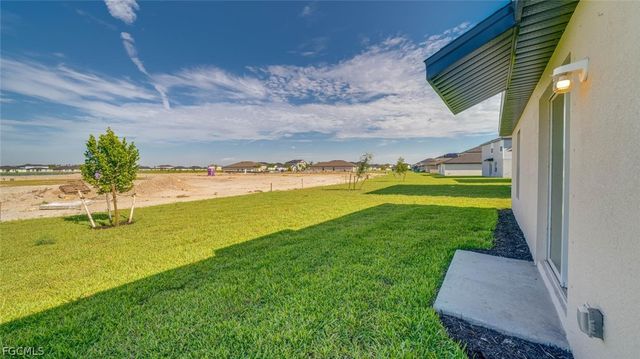 17400 Monte Isola WAY, North Fort Myers, FL 33917