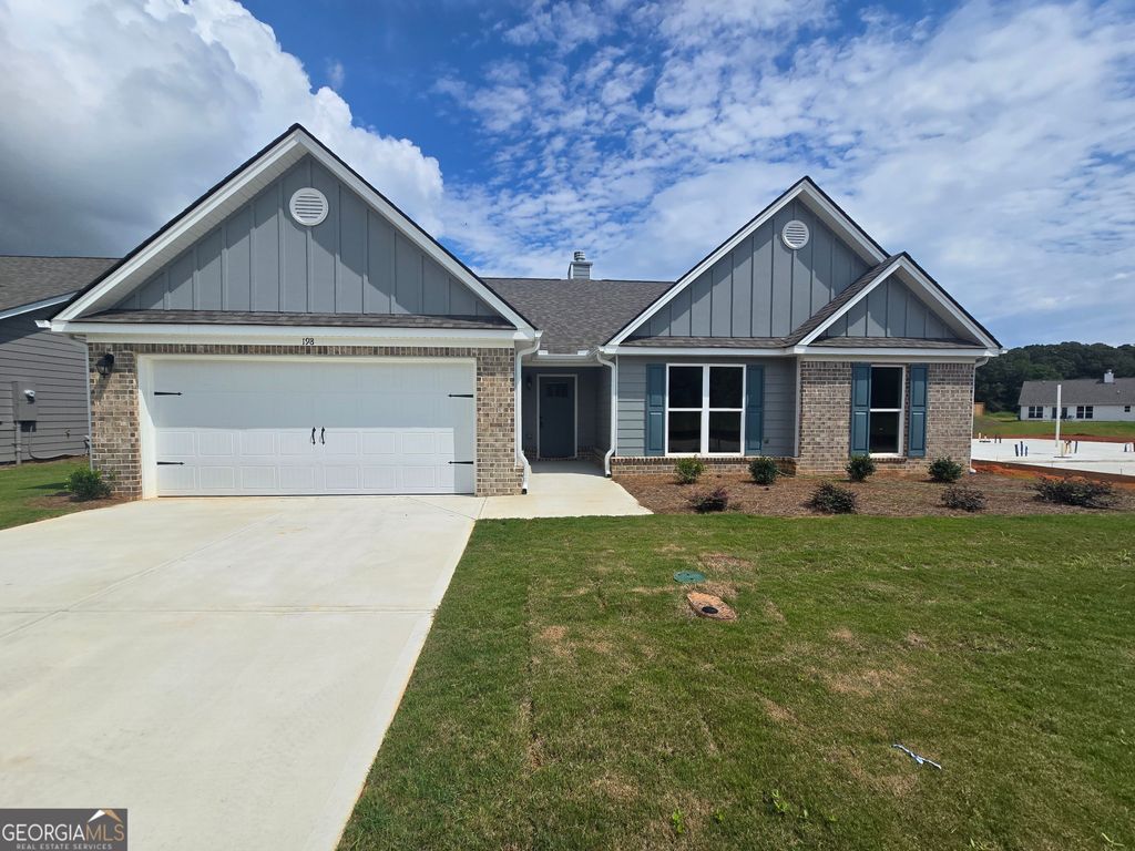 198 Champions Lane 64, Winder, GA 30680