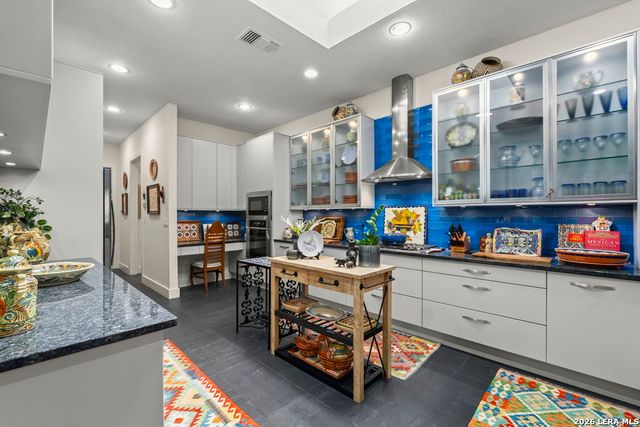 101 Bristol Green, San Antonio, TX 78209