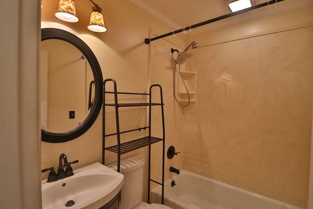 413 Springdale Dr., Enterprise, AL 36330