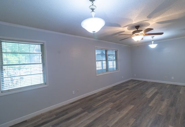 413 Springdale Dr., Enterprise, AL 36330